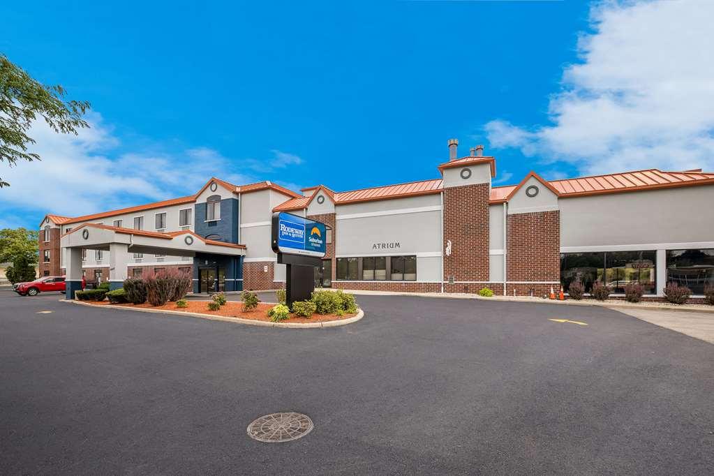 Suburban Studios Milwaukee Airport Luaran gambar