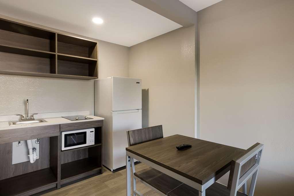 Suburban Studios Milwaukee Airport Bilik gambar